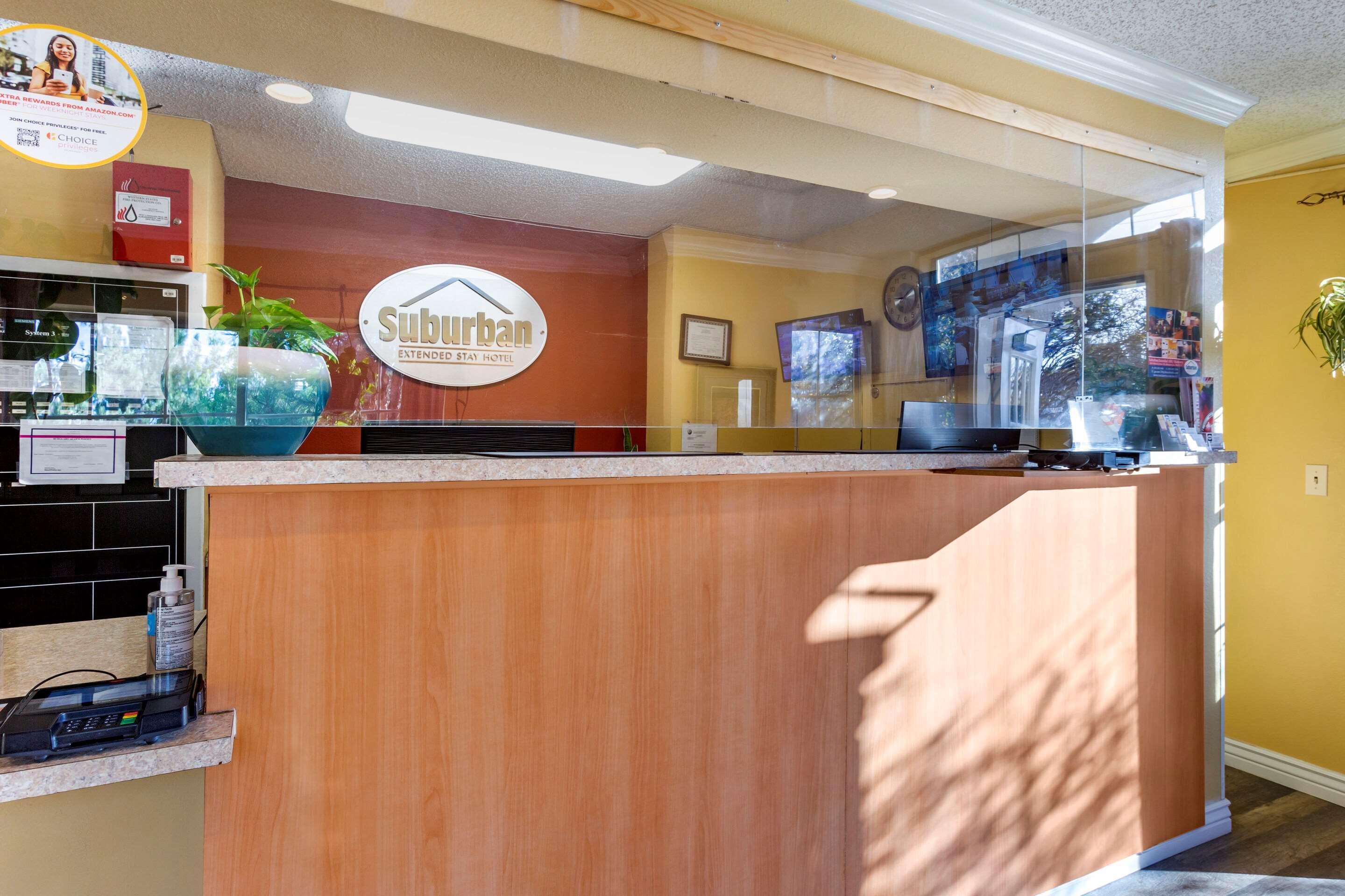 Suburban Studios Albuquerque Midtown - University Екстериор снимка